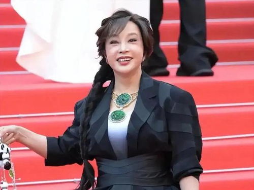 刘晓庆否认偷税风波再起，举报人再度发声